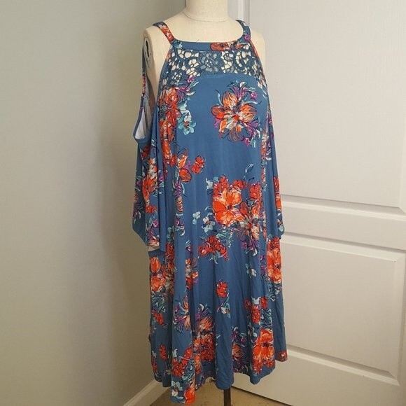 Torrid Super Soft Cold Shoulder Blue Floral Dress NEW - Picture 1 of 7